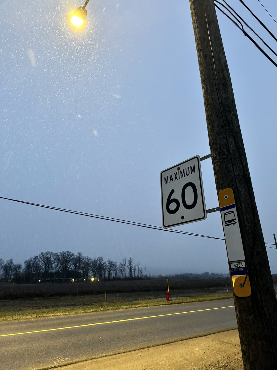 harmanndeepSing's tweet photo. @cityofhamilton Start making Bus Stop Shelters in the Stoney Creek and Winona area. A lot of population has been moving to this area and they use Public Transit but have to stand in the snow. As I’m waiting at Barton and Glover in the open. https://t.co/U1GgcAM7mW
