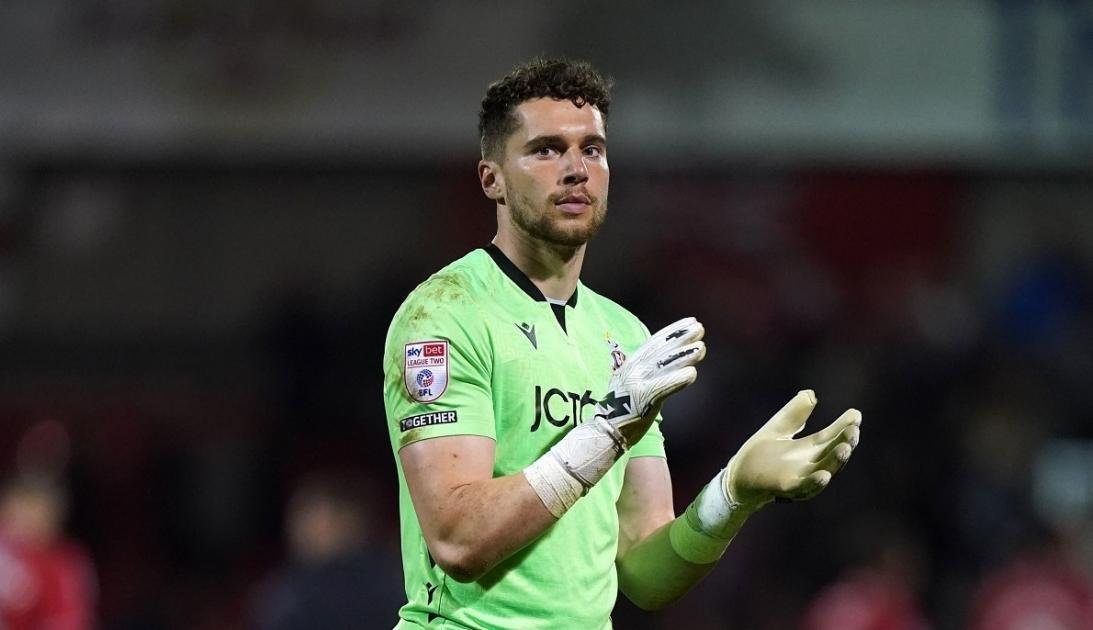 86 appearances, 28 clean sheets. Harry Lewis leaves Bradford City =16th in the club's all-time clean sheets list, and just 14 appearances shy of joining only a handful of goalkeepers to make 100+ appearances for #bcafc.