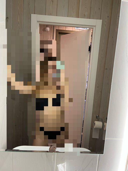 all problems are your problems  @rt_find @findomRT8 @RT_findommiss @Lover_of_Femdom  @MyFemdomRules https://t<a class="tags" target="_blank" title="On Twitter" href="/?out=eyJ0eXAiOiJKV1QiLCJhbGciOiJIUzUxMiJ9.eyJpYXQiOjE3MjUxMjQ5OTQsImlzcyI6InR3cG9ybnN0YXJzLmNvbSIsIm5iZiI6MTcyNTEyNDk5NCwiZXhwIjoxNzU2NjYwOTk0LCJyZWRpcmVjdF91cmwiOiJodHRwczovL3R3aXR0ZXIuY29tL3J0X2ZpbmQifQ.mvYp_OJV3pk6JJvqBywt-BIO9y0sE-XPllgd82Xkrvx6op6R_BC_Iy8JR3dqsg_e22xFTteJ6PiMXgEo7g0dPw">@rt_find</a><a href="/tag/lips"class="tags"><span>#lips</span></a><a href="/tag/femdom"class="tags"><span>#femdom</span></a><a href="/tag/findom"class="tags"><span>#findom</span></a><a href="/tag/lipsworship"class="tags"><span>#lipsworship</span></a>