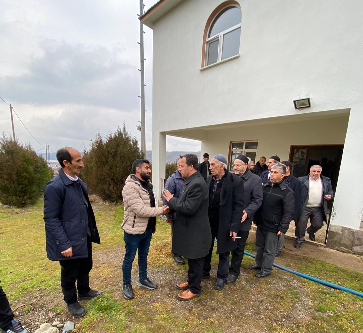 gencinsesi1's tweet photo. 2 Aile Arasındaki Husumet Barışla Sonuçlandı

Genç ilçesinde Değişgeç ve Akın aileleri arasında bir süredir devam eden husumet barışla sonuçlandı.

Haber detay>> https://t.co/Ejz7KzMptF https://t.co/h0BChdGnvw