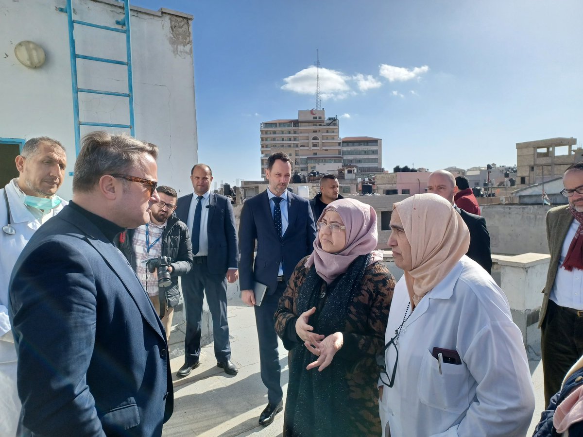 Xavier_Bettel's tweet photo. In Palestine, I visited the Amari refugee camp where I was briefed by @UNLazzarini on the catastrophic humanitarian situation in Gaza. I expressed my deep gratitude to @UNRWA, the backbone of the humanitarian response in Gaza. 🇱🇺 will continue its support to the agency. https://t.co/mfyTJS1PhW