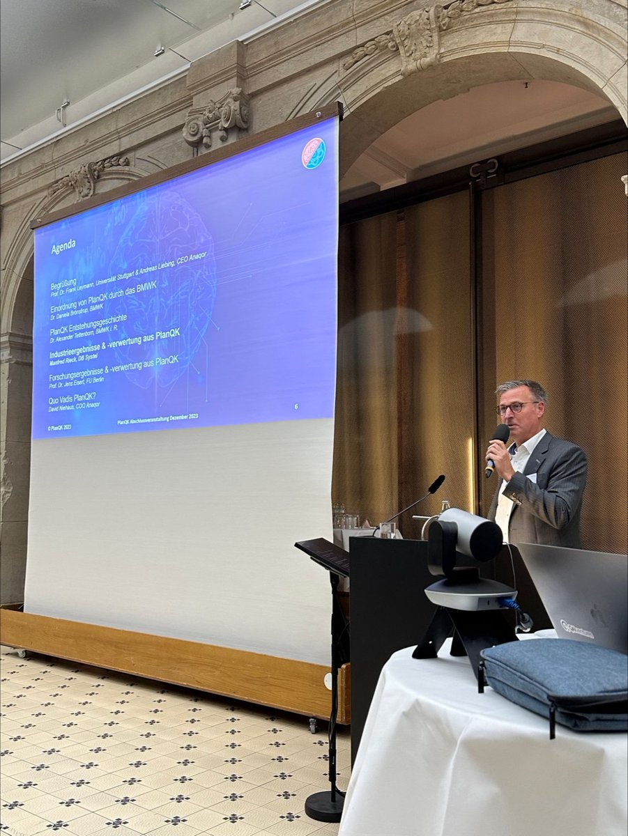 Impressions from the ceremonial closing event of #PlanQK at Berlin-Brandenburgische Akademie der Wissenschaften in #Berlin:
"Today, this is the conclusion of a particularly successful project PlanQK has built a very special ecosystem in an ideal way.." Dr Daniela Brönstrup @BMWK.