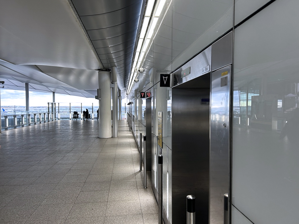 DewhurstLifts's tweet photo. Our Uniblade lantern combines functionality with a great product design. Building owners across the globe request these products to improve people flow without compromising on aesthetics.
For more details, visit https://t.co/sBOxcYNbbi
#dewhurst #uniblade https://t.co/wyAwgkXVZr