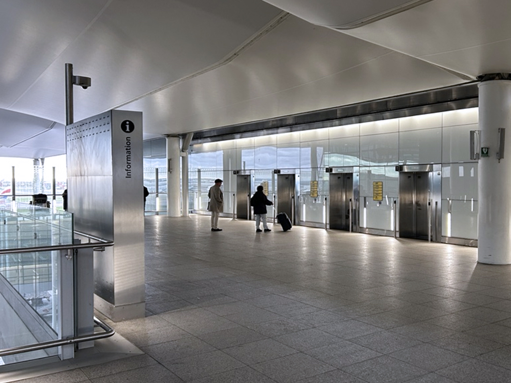 DewhurstLifts's tweet photo. Our Uniblade lantern combines functionality with a great product design. Building owners across the globe request these products to improve people flow without compromising on aesthetics.
For more details, visit https://t.co/sBOxcYNbbi
#dewhurst #uniblade https://t.co/wyAwgkXVZr