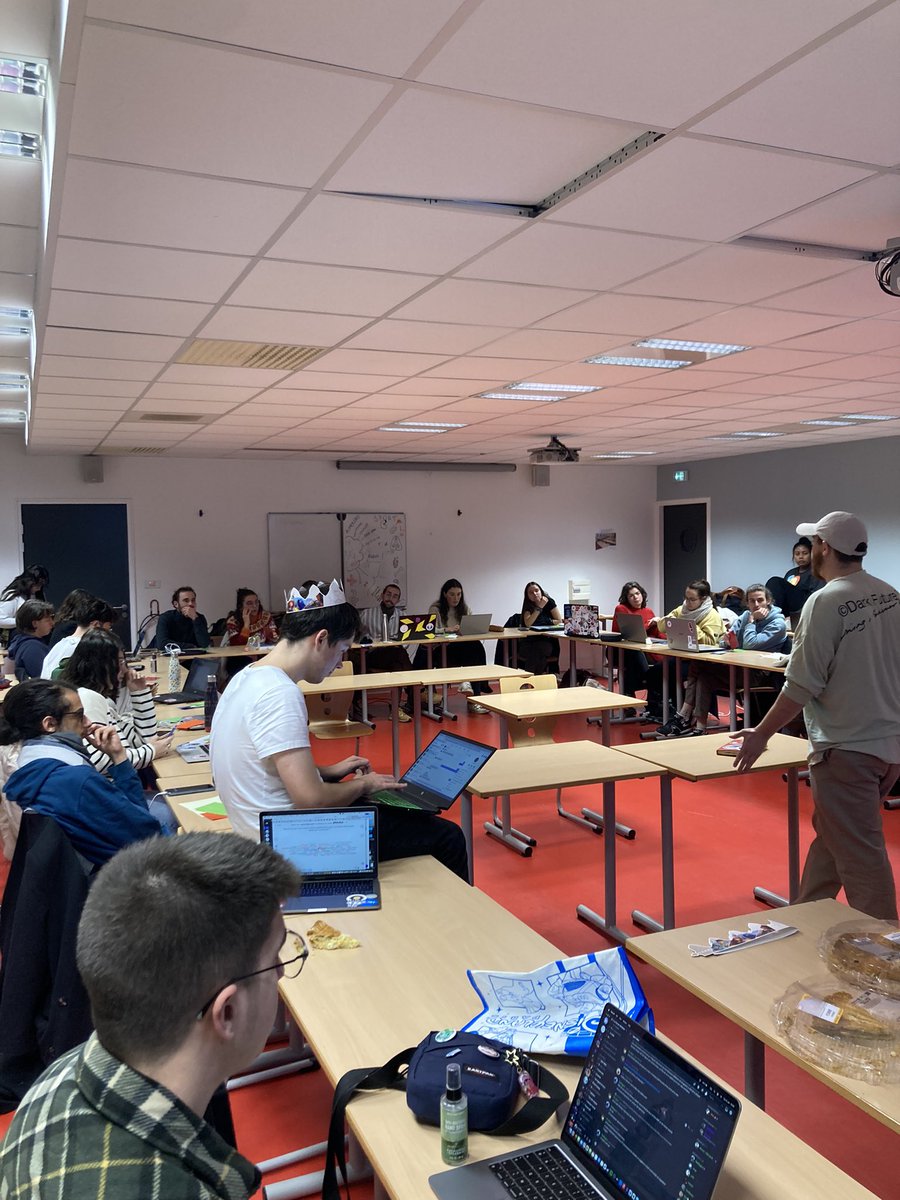 InterAsso Nantes (@ia_nantes) on Twitter photo Mardi se déroulait le 1️⃣ CA de 2024, l’occasion pour nous d’aborder les nombreux projets à venir d’InterAsso Nantes, dont :
🔹Quinzaine de la culture 🖼️
🔹Élections <a href="/Cnous_LesCrous/">Les Crous</a>
🔹Dysménorrhées à <a href="/NantesUniv/">Nantes Université</a>
🔹Festival étudiant à <a href="/nantesfr/">Ville de Nantes</a> 🥳
🔹Capotes de verres en events Mardi se déroulait le 1️⃣ CA de 2024, l’occasion pour nous d’aborder les nombreux projets à venir d’InterAsso Nantes, dont :
🔹Quinzaine de la culture 🖼️
🔹Élections <a href="/Cnous_LesCrous/">Les Crous</a>
🔹Dysménorrhées à <a href="/NantesUniv/">Nantes Université</a>
🔹Festival étudiant à <a href="/nantesfr/">Ville de Nantes</a> 🥳
🔹Capotes de verres en events