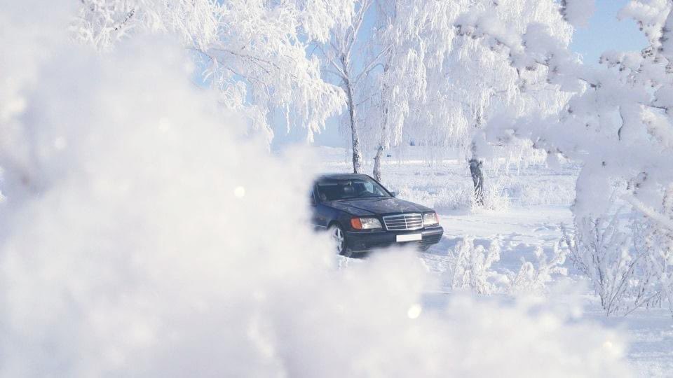MercedesW140Fr's tweet photo. “Qui marche dans la neige ne peut pas cacher son passage.” 🩵❄️⛄️©Proverbe Chinois
Soyez prudents sur les routes ⭐
#Neige #MercedesBenz #W140 #C140 #ClasseS #W140France #W140Club #France #Troyes #W140Fun https://t.co/0O3J12g2YQ