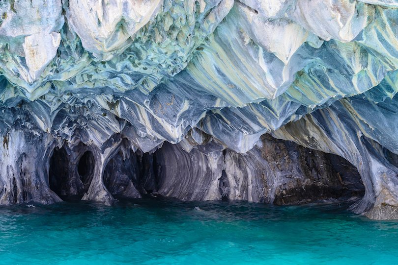 vanyigal's tweet photo. Marble Caves - Top Attractions &amp; Things to Do in Chile

- With swirls of blue, green,.... Marble Cave is one of Chile's most special natural wonders. This complex cave system is made up of solid marble and was carved over thousands of years by water erosion. https://t.co/bzcsW1IcIe