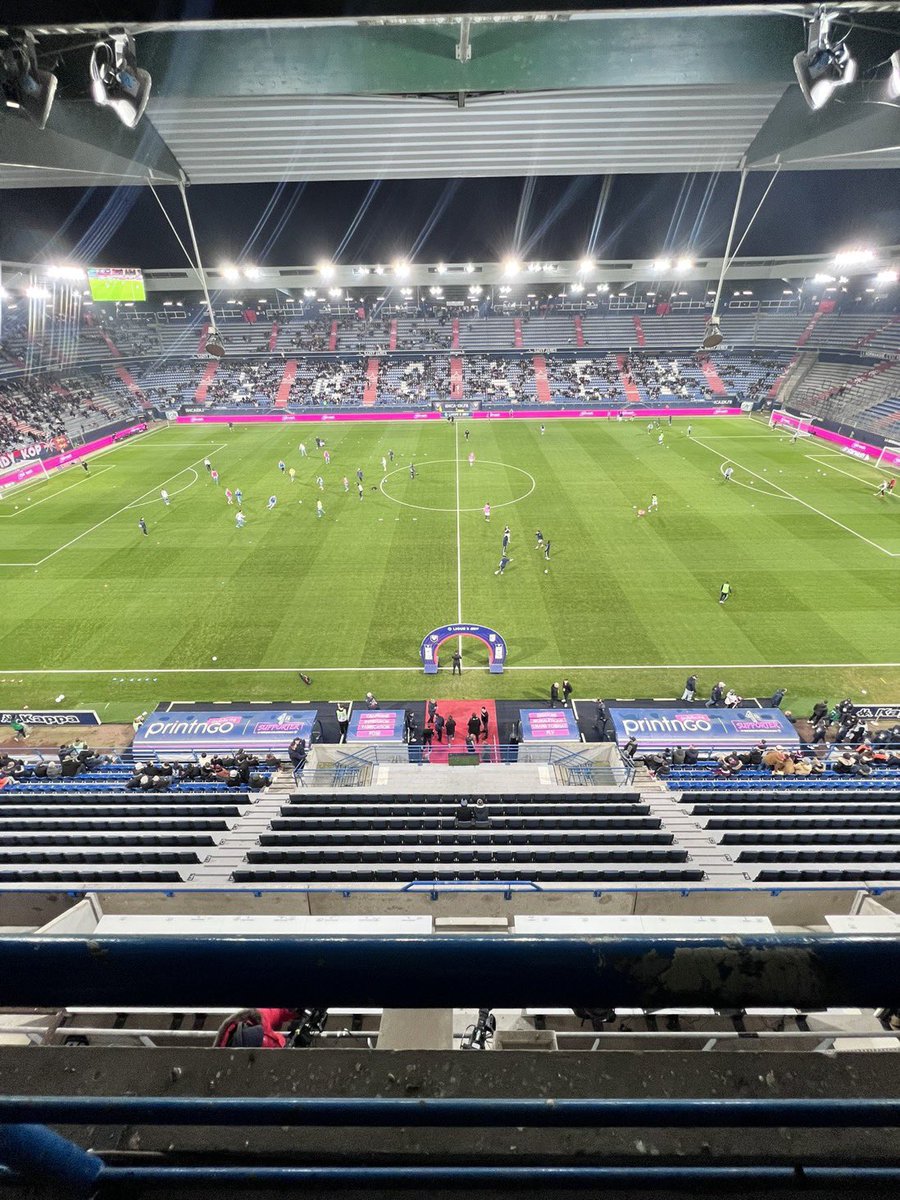 Printngobox_off's tweet photo. Hello 2024 ! Bonne année à tous !
On vient de se rendre compte qu’on avait oublié de publier le jeu pour le match de samedi.

Pour jouer il suffit de republier ce post avant ce soir 21h, tirage au sort dans la foulée.

Bonne chance à tous 🔥

#printngobox @SMCaen https://t.co/N8njqHRcli