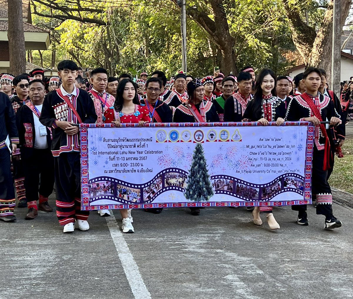 renaudmeyer's tweet photo. Honored to participate in the #Lahu New Year celebration in #ChiangMai. Such a rich cultural identity. Great to see the Lahu community coming together as one when flying from so many countries: 🇦🇺🇨🇳🇱🇦🇲🇲🇹🇭🇺🇸🇻🇳 @UNDPThailand promotes diversity & inclusion for development https://t.co/cxQ1cY8gEC