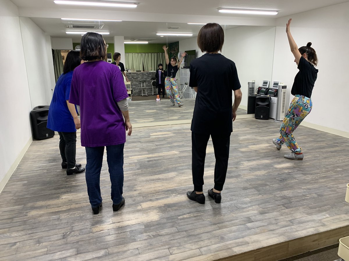 studio_fumi's tweet photo. 動画を撮らずに振付を覚える🔥 https://t.co/29kW3YJyfL