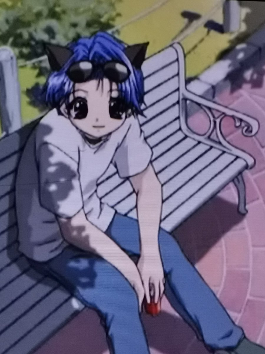 私服のカイ＝シュヴァイツァーを久しぶりに
 #コスプレイヤーと繋がりたい