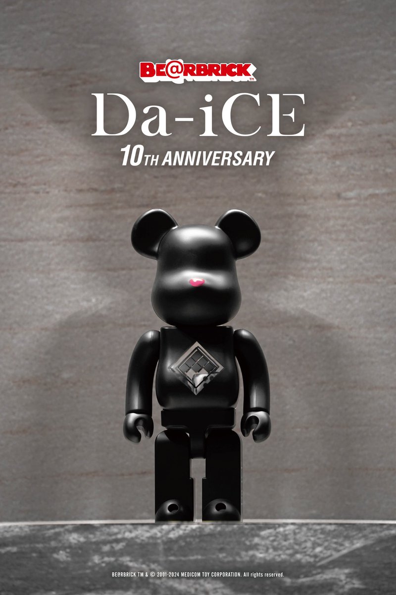 Da_iCE_STAFF's tweet photo. 【メジャーデビュー10周年記念】
#ベアブリック × #Da_iCE
「Da-iCE BE@RBRICK 10TH ANNIVERSARY」

Da-iCE POPUP STOREサイトにて、
本日より先行販売スタート！

▼Da-iCE POPUP STORE
https://t.co/sq6enG32VL

@MEDICOM_TOY 
#bearbrick #Da_iCE10th https://t.co/HdttC1EH9p