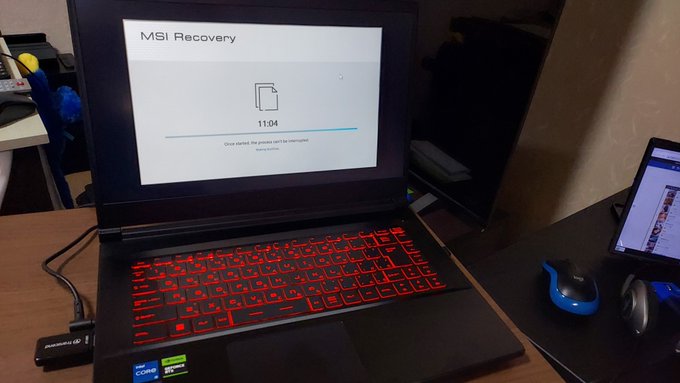 実質8万円　ゲーミングノート MSI GF63買いました  まずはリカバリーディスク作成  デフォのRAMは Samsung製 部屋に転がってたRAM 16GBx2 SSD 2TBぶっこんだところです  それなりにサクサクです 環境作ったら　動画さっさと作ってアップします  まだ　腰いてぇ！<a href="/tag/ad"class="tags"><span>#ad</span></a>