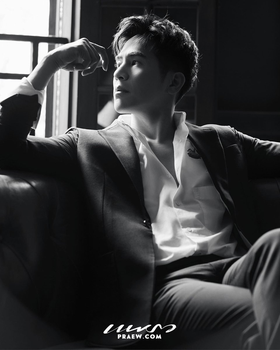panthas1's tweet photo. เชี่ย อิพี่มา อย่างเท่ 😎🔥🔥🔥😍😍
Posted popezaap คือคิดว่าจะไม่ลงเเล้วนะ เเต่เเพรวเซ็ทนี้คือดีจริง #PraewJan24
#Praewmag
#โป๊ปเบลล่า https://t.co/TOH7m0KXB5