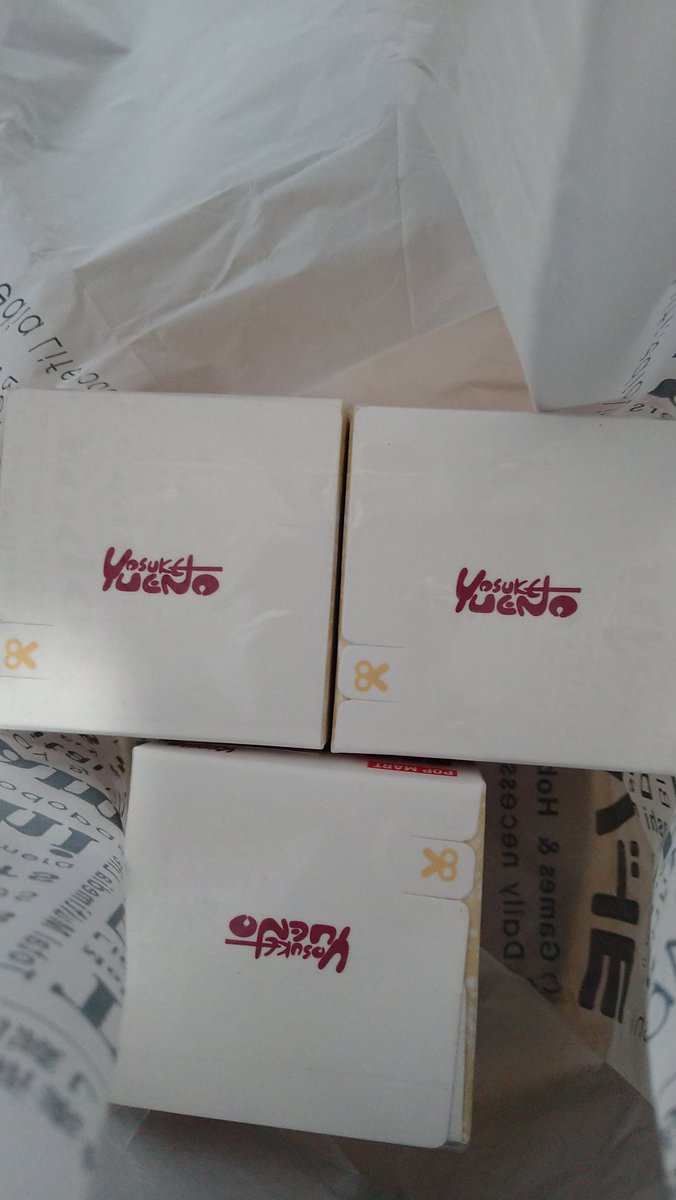 Toy_Mix_Photo's tweet image. #POPMART
#HAPICO
HIRONO Reshapeはシングル購入するにしても“今じゃない”価格してるので暫く忘れるとして
他の後追い購入が落ち着いた今こそパケが可愛くて気になっていた
“HAPICO The Art World Journey”を購入 
大本命は当然“THE CROWN”
今年の私は1/4摘めば引ける筈！