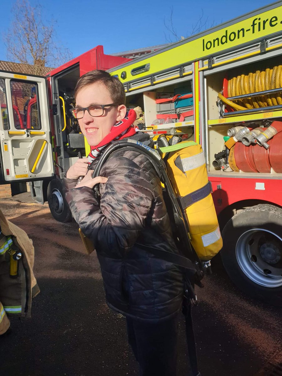 Kasbah_Kent's tweet photo. Our life skills access group went to Biggin Hill Fire Station today!
We learnt about fire safety and learn how the fire service works and what they do for the public. π¨βπ
#LifeSkills #AccessGroup #FireService #BigginHill https://t.co/c8yE1JrJNb