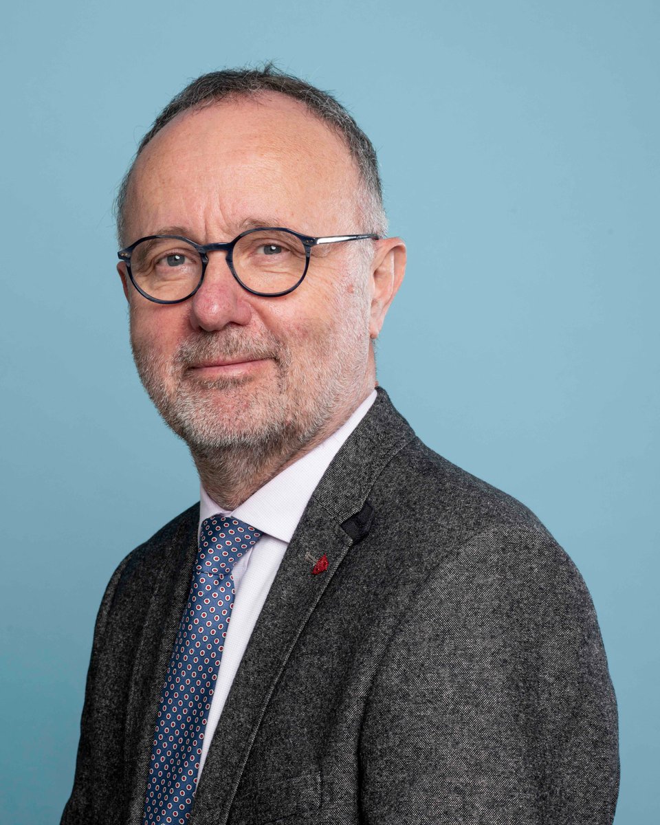 Aéro Biodiversité est ravie d’accueillir @BrunoDavidMNHN , ancien Président du Muséum d’Histoire Naturelle, au sein de son Comité scientifique.
Son expertise et son rayonnement international constitueront une aide précieuse dans nos actions pour la protection de la biodiversité !