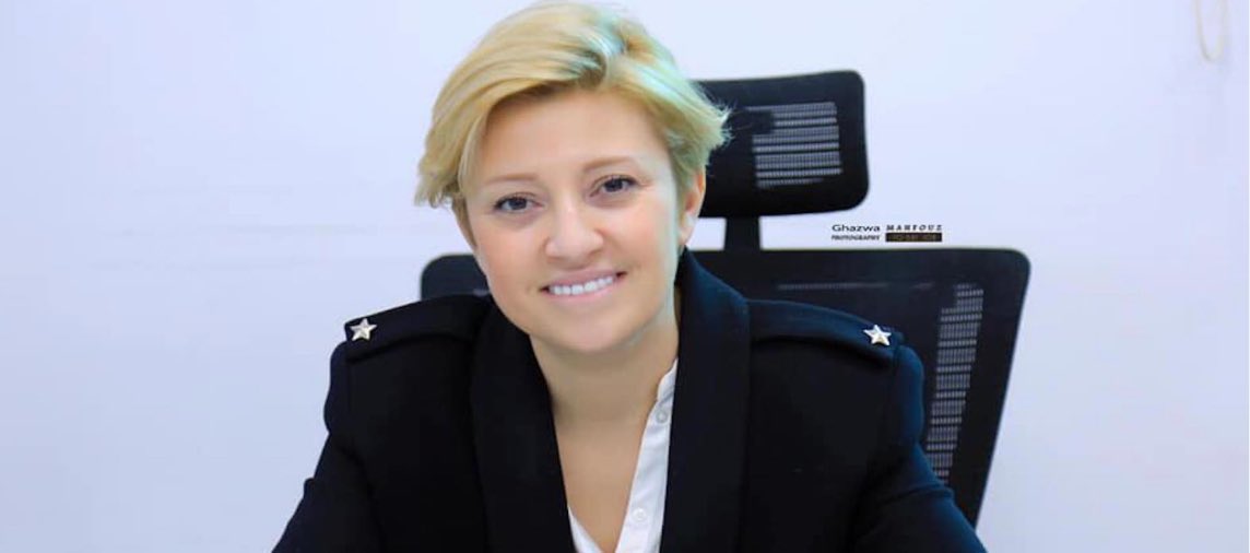 MariamAlbassam's tweet photo. تعاملنا معها في ملفات تربوية عدة والتقيتها مرة واحدة لدى معادلة شهادة لابنتي ، فرأيت امامي امرأة  قوية عنيدة ومنضبطة تعمل  ضمن مغارة معقدة .
وبمعزل عن شهادتي بسلوكها القويم فإن #امل_شعبان الموظفة في وزارة التربية لا تزال حتى اليوم موقوفة على الرغم من تناقض شهادة المدعو رودي باسيم والذي يقر ادناه 👇🏻ان امل لم تتقاضَ رشاوى طيلة فترة عملها.
فمن يحرك هذا الباسيم ؟ وكيف يستمر سجنها من دون اثبات وادلة دامغة؟
ملفها قضائياً فارغ من مضمونه والقضية اتخذت منحى  المزايدات والمقايضات . 
اللهم لا نسألك رد #القضاء لكن عدم نسألك عدم التدخل فيه.