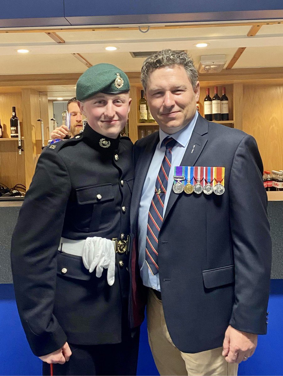 chipsrm's tweet photo. @ric_cole @RoyalMarines Royal Marines at 21 . My Son has followed my tracks . #prouddad #bestjobintheworld https://t.co/Cd6ljYiLoQ