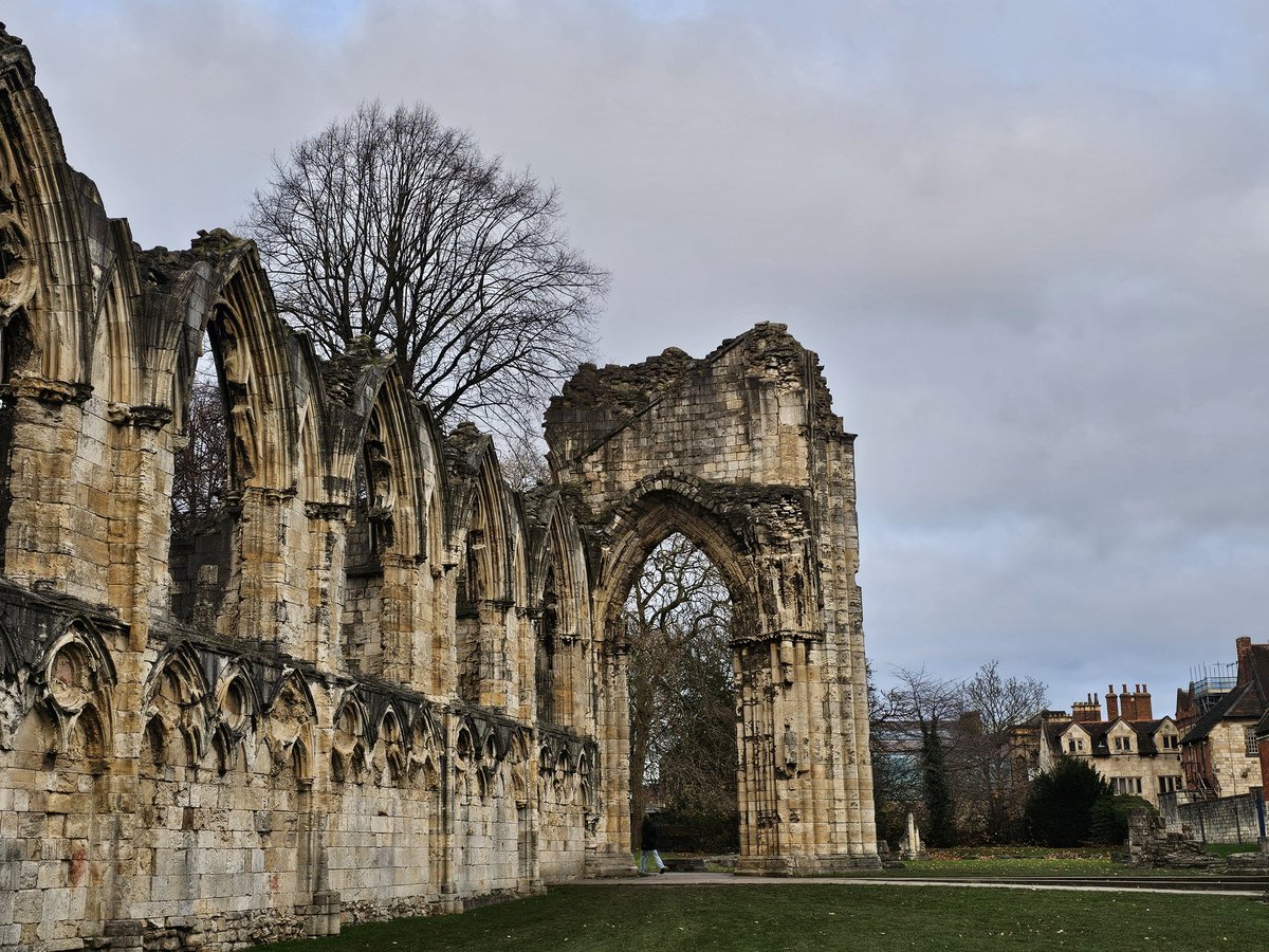 Dr Suman Prinjha tweet media