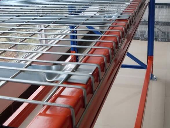 Advancedh's tweet image. We make every effort possible to tailor storage solutions to the exact needs of our customers. 
To make this possible, a selection of accessories may be needed. To discover a range of accessories on offer, visit our website ⬇️
advanced-handling.co.uk/pallet-racking…
#palletracking