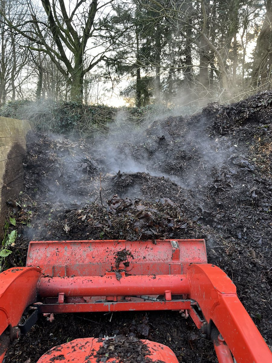 Trewithengarden's tweet photo. Inspired by nicola over at Glendurgan and her lush mulch, I turned our compost heap this morning. Itโs not quite ready but wonโt be long. Plenty of heat in there to speed up the process.
#compost #compostheap #mulch #mulching #blackgold #turn #kubota @CwllGardenSoc https://t.co/REQIbx4Hv5