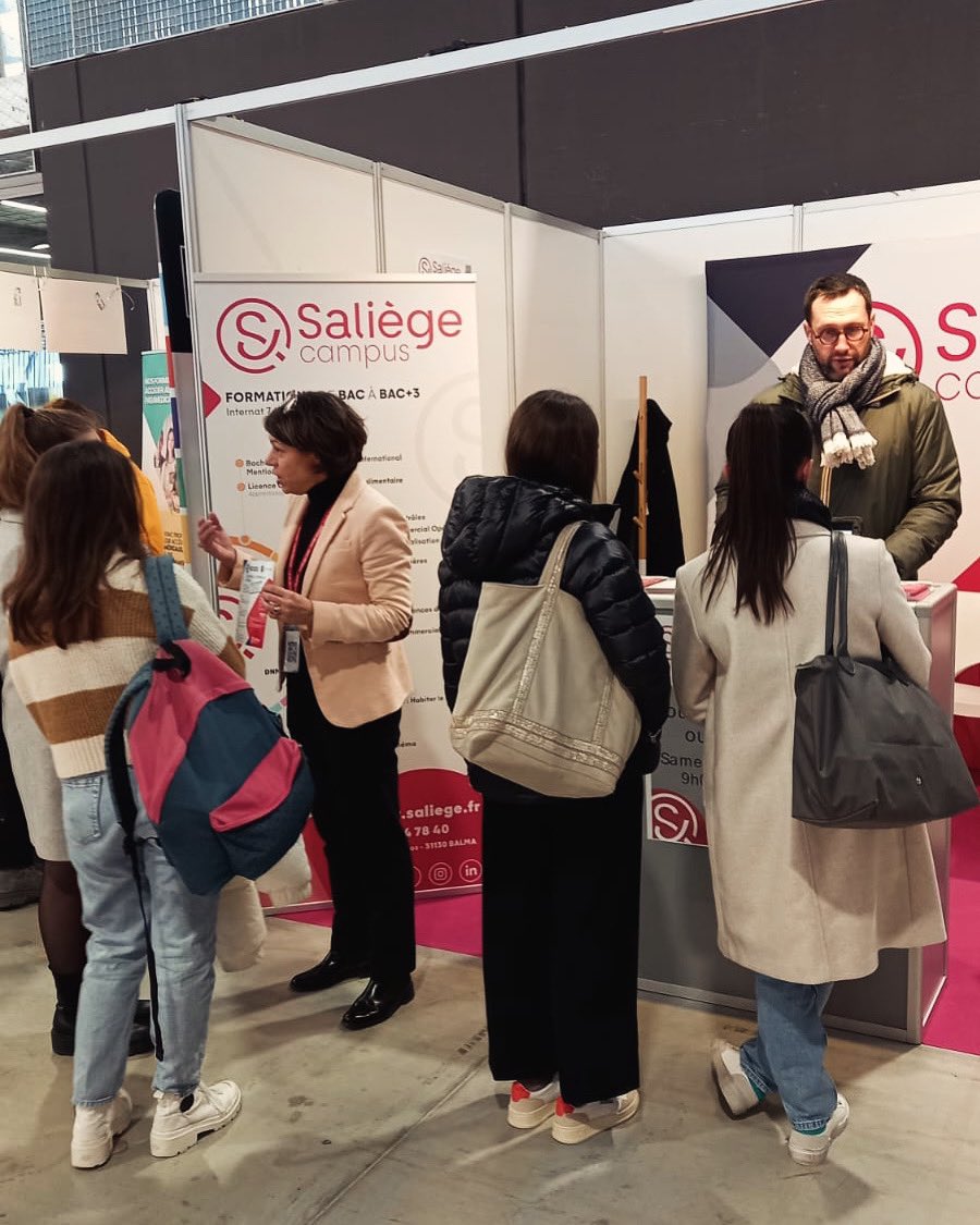 lycee_saliege's tweet photo. Salon #Infosup au parc des expositions de Toulouse. C’est parti pour 3 jours ! Venez nous retrouver au stand ES5 !
#cpge #bts #dnmade #cineprepa #etudiants #orientation #etudessuperieures https://t.co/aRyh4yxsJh