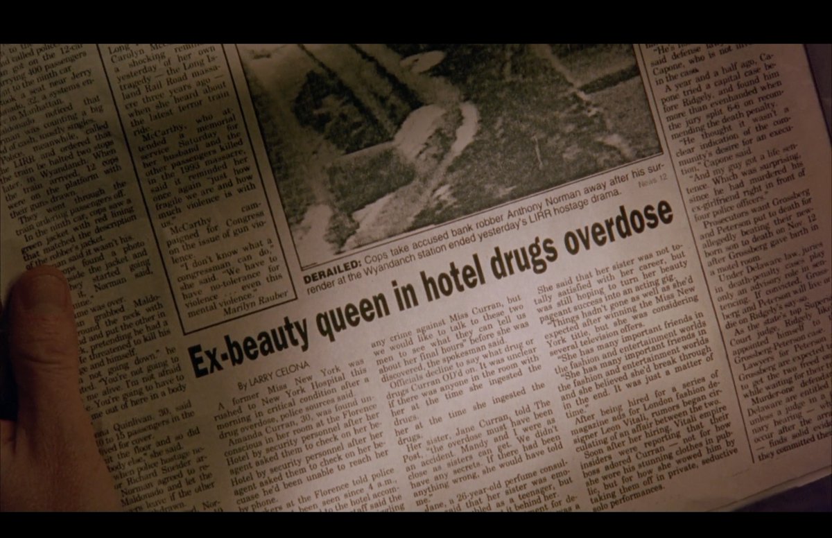 LHDSR_TV's tweet image. #decodage [🚨spoiler alert ]
il y a plusieurs lectures dans eyes wide shut, une évidente (scénario), une autre sur l&apos;archétype (arc des personnages) et d&apos;autres plus symboliques (composition de l&apos;image—littératie visuelle, symboles, couleurs).

nous pouvons avoir différentes…