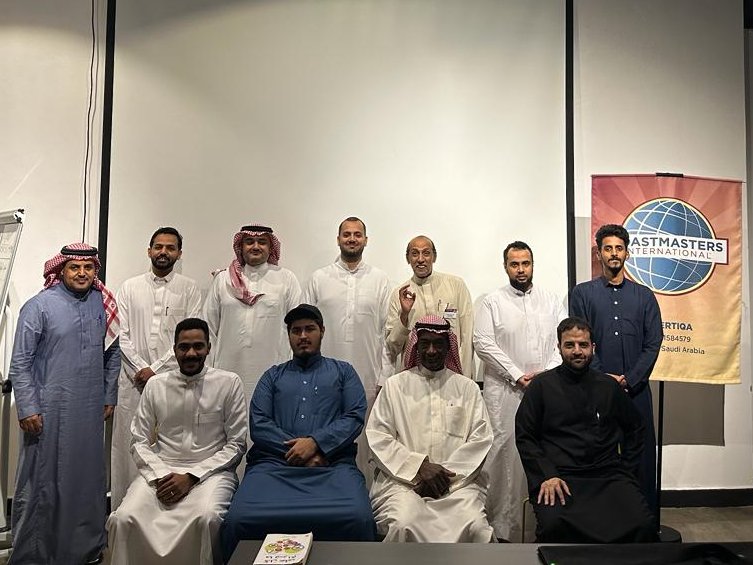 من أجواء القاء رقم :٢٤٢ لنادي  <a href="/alertiqaclub/">نادي الارتقاء</a>  المنطقة 27 القسم C القطاع 104 #توستماسترز #منطقة_النجوم #toastmasters
العريف المميز  ت.م. معتز خياط المقيم العام بحق نجم اللقاء ..
<a href="/Toastmasters/">Toastmasters</a>
<a href="/District104TI/">District 104 Toastmasters International</a>
<a href="/eng_a_krimly/">المستشار أحمد قرملي</a>
<a href="/A_98smz/">Eng. Ahmad 🍂</a>
<a href="/TariqAlMadani1/">طارق المدني ١٧٢٧م</a>