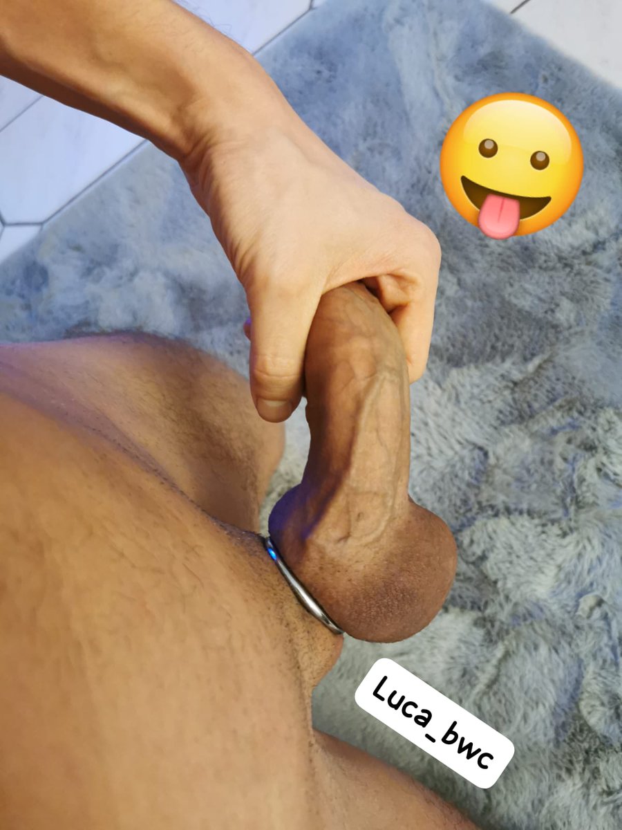 LucaBWC's tweet photo. Do you like big thick veiny cocks? 🤭😛😛

#cologne #duesseldorf #berlin #hamburg #münchen #munich #stuttgart #germanboy #youngboy #yougmen #bodybuilding #fit #fitness #newpost #newnudes #german #bigcockonly #bigcockproblems #bigdicksmatter #lucabwc https://t.co/8lc386cFpi