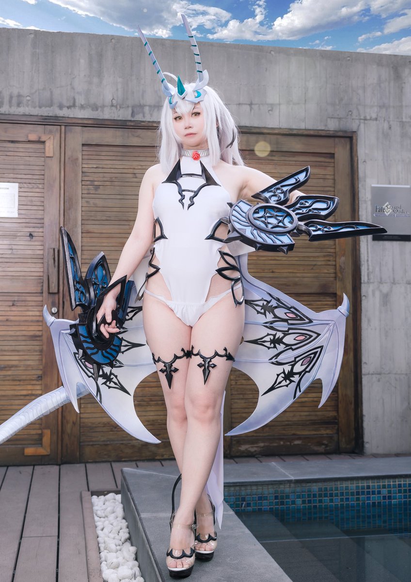Lingdong0314's tweet photo. FGO /
メリュジーヌ(妖精騎士ランスロット) 〔Ruler〕

#妖精騎士ランスロット
#妖精騎士ランスロット〔Ruler〕
#fgo

Coser Lingdong 凌冬 https://t.co/838wag4eOh