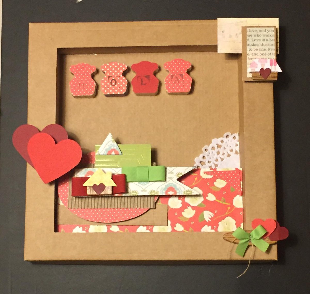 [TALLERS HIVERN 24]
monogràfics 
atrapa - somnis 
a càrrec de l'associació tapís 
papiroflèxia 
a càrrec de VIDALFONT paper 
scrap familiar 
a càrrec de Teresa Font