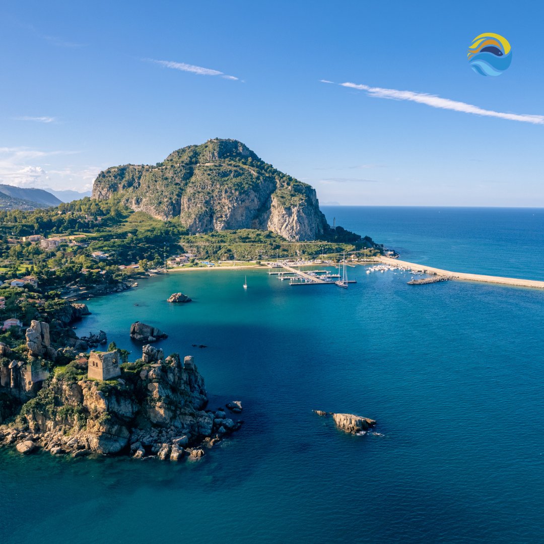 Il Porto di #Cefalù #UnescoHeritageSite de #laCostadOro in #Sicilia