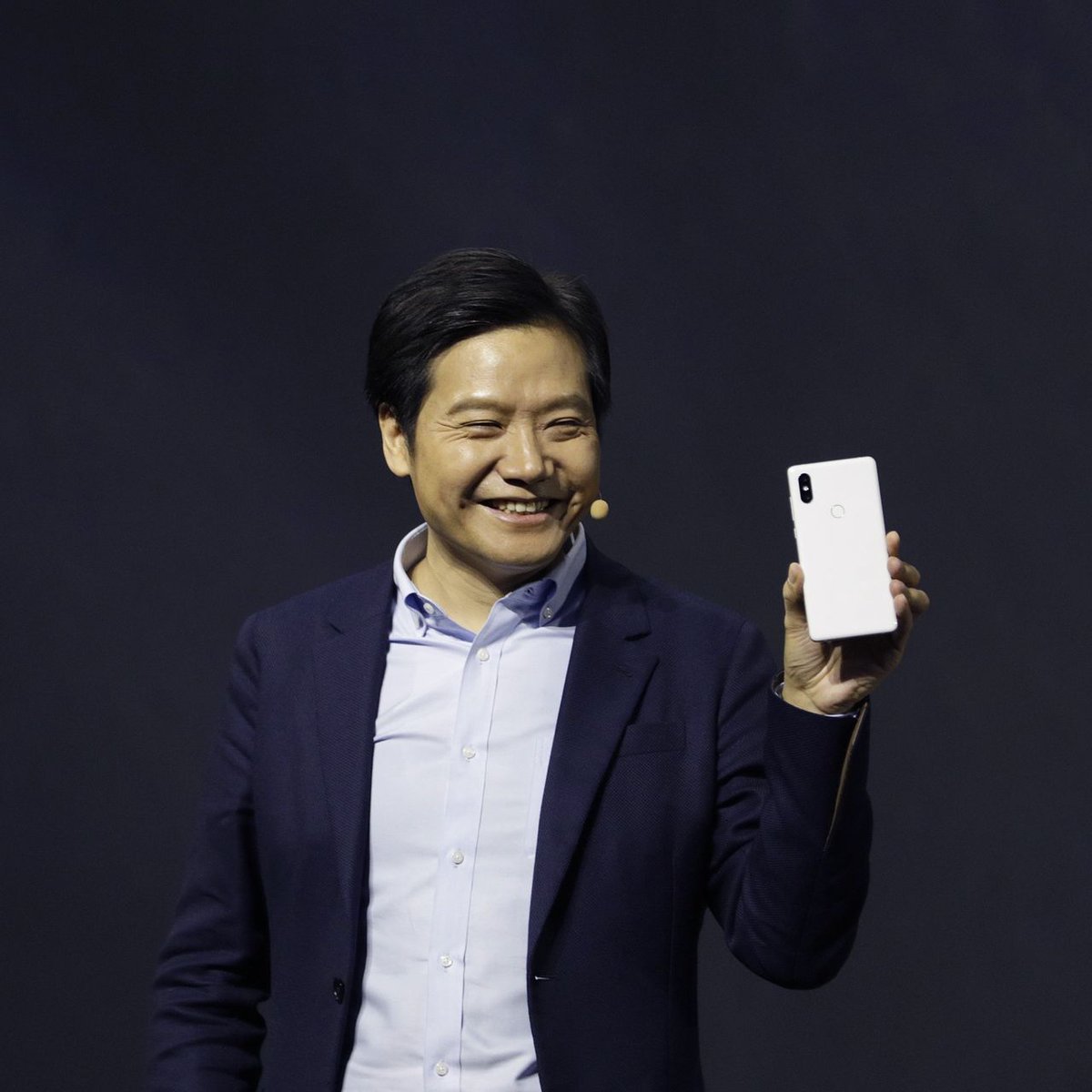 online_techjoy's tweet photo. 🔥Xiaomi announces smart ecosystem #event at (MWC) 2024 could unveil {xiaomi 14} globally. After a series of #phone launches in it's home country and global markets +preparing a smart ecosystem event at mwc 2024 

#announced #xiaomi #smartphones #ecosystem #xiaomiseries https://t.co/qlhiTc0Afi