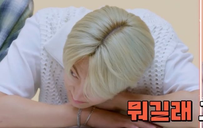 The baby grew up really well. 

#JAY #제이 #엔하이픈_제이