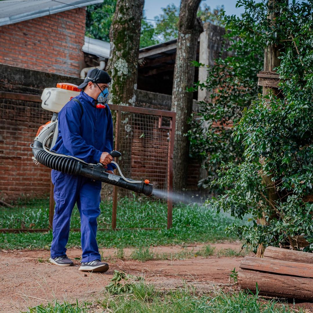 muniposadas's tweet photo. Continúan los bloqueos epidemiológicos en la Ciudad.
Avanzamos con los operativos integrales de control en la lucha contra el dengue. https://t.co/i4BNr2xBOn