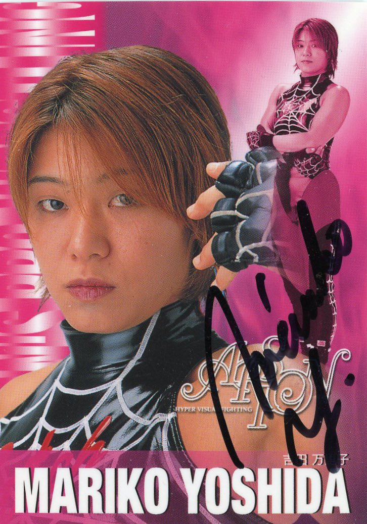 ARSION463464's tweet photo. サイン入りプロレスカード
吉田万里子
noki-A  
baby🖤A
美幸涼 https://t.co/cBiFxYvHYf
