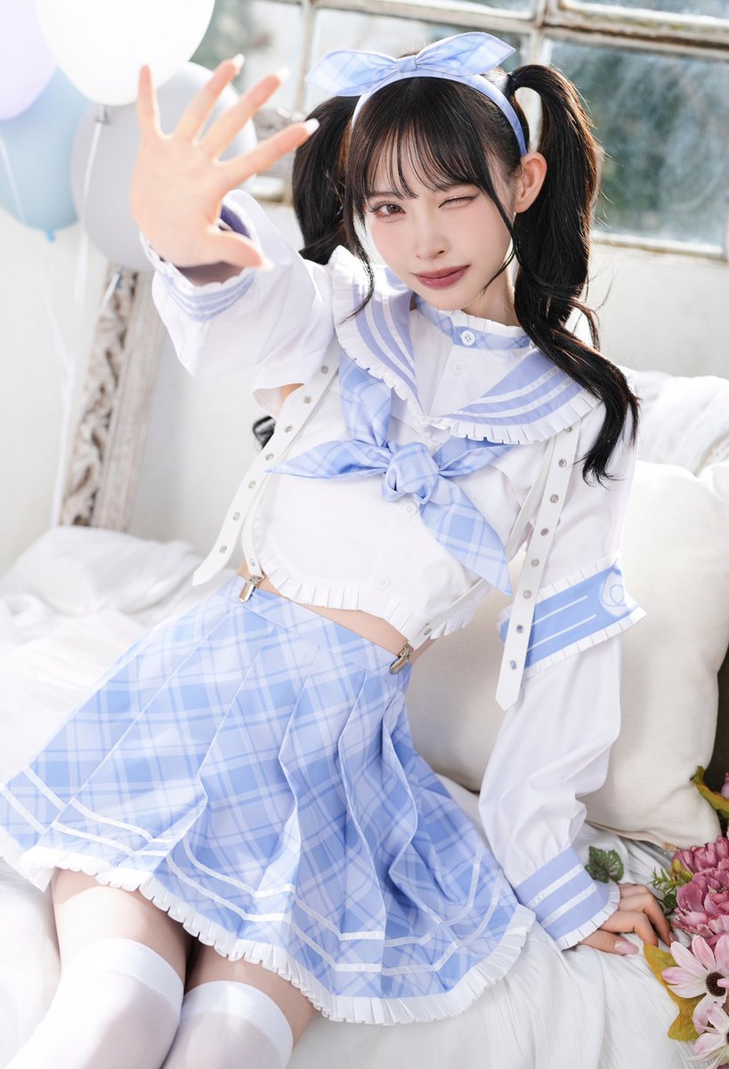 🩶𝚂𝚌𝚑𝚘𝚘𝚕 𝙶𝚒𝚛𝚕 𝙲𝚘𝚕𝚕𝚎𝚌𝚝𝚒𝚘𝚗🩶

緩苺ちゃんが着る♡春のスクールガールSTYLEが本日より公開スタート🌸

テーマパークにもぴったりの可愛すぎる新作制服が多数登場！2色展開で併せコスプレにもおすすめです✨

https://t.co/AGl7nTtVQY https://t.co/mIa5gAZE5y