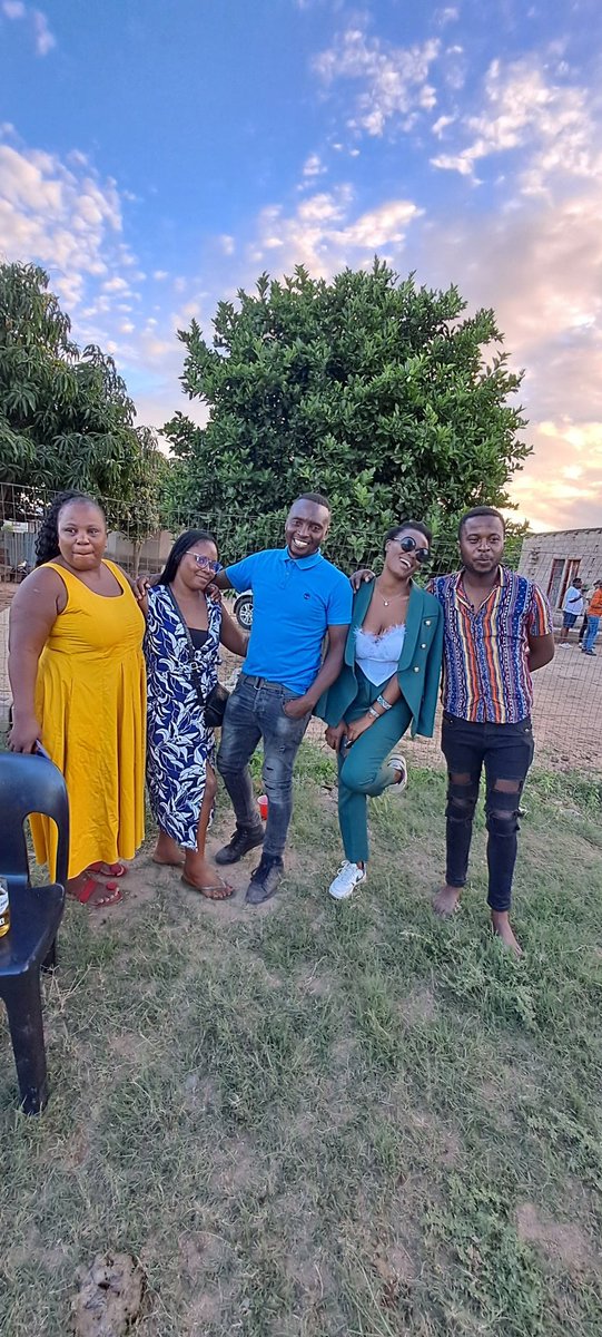 Tmzansi's tweet photo. I Choose family over everything ❤️ https://t.co/Wj8WS12ZER
