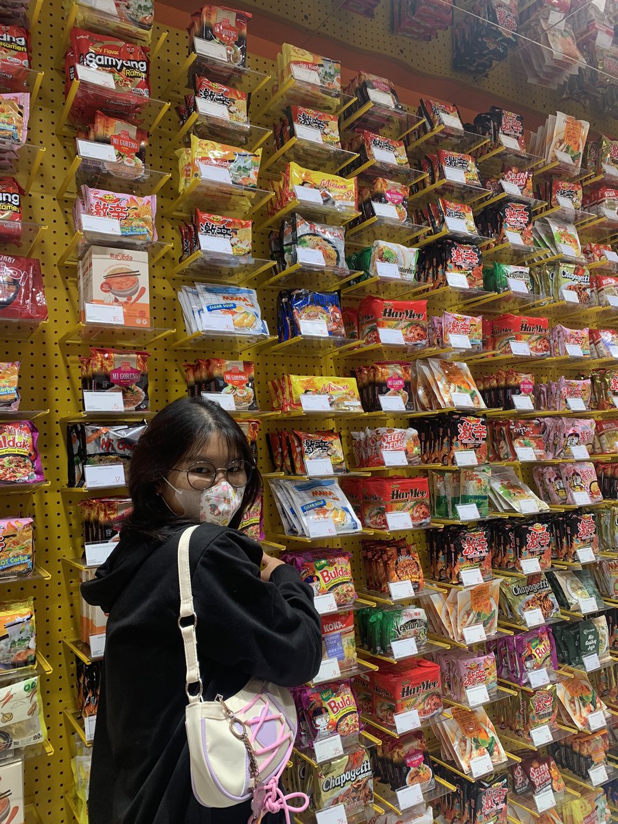 #ANISD 🌻 . . . 𝗆𝗒 𝖻𝗋𝗂𝗀𝗁𝗍 𝖾𝗒𝖾𝗌 𝗍𝗈𝗐𝖺𝗋𝖽𝗌 𝗒𖹭𝗎 . ･ ͏ ͏ ͏ ͏ ͏