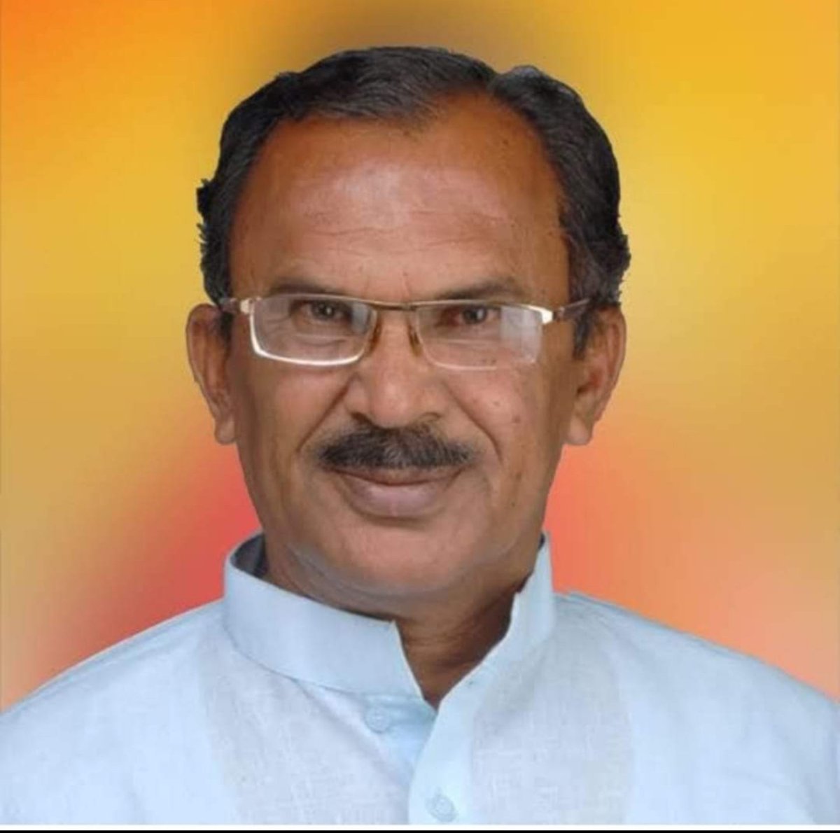 भाजपा के वरिष्ठ नेता, विधानसभा अध्यक्ष श्री वासुदेव देवनानी जी को जन्मदिवस के मंगल अवसर पर बधाई। भगवान श्रीराम से आपके निरोगी, दीर्घायु एवं यशस्वी जीवन की प्रार्थना करता हूं।

<a href="/VasudevDevnani/">Vasudev Devnani</a>
