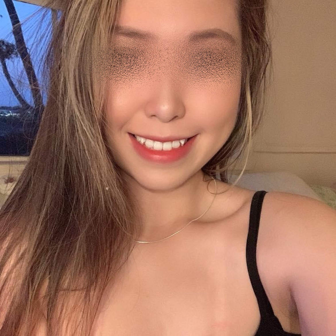 Psygaaaaa's tweet photo. C小姐畢業後嘅笑容又激唔激發到你嘅獸性🤤？ https://t.co/8yp3Fi9XNu