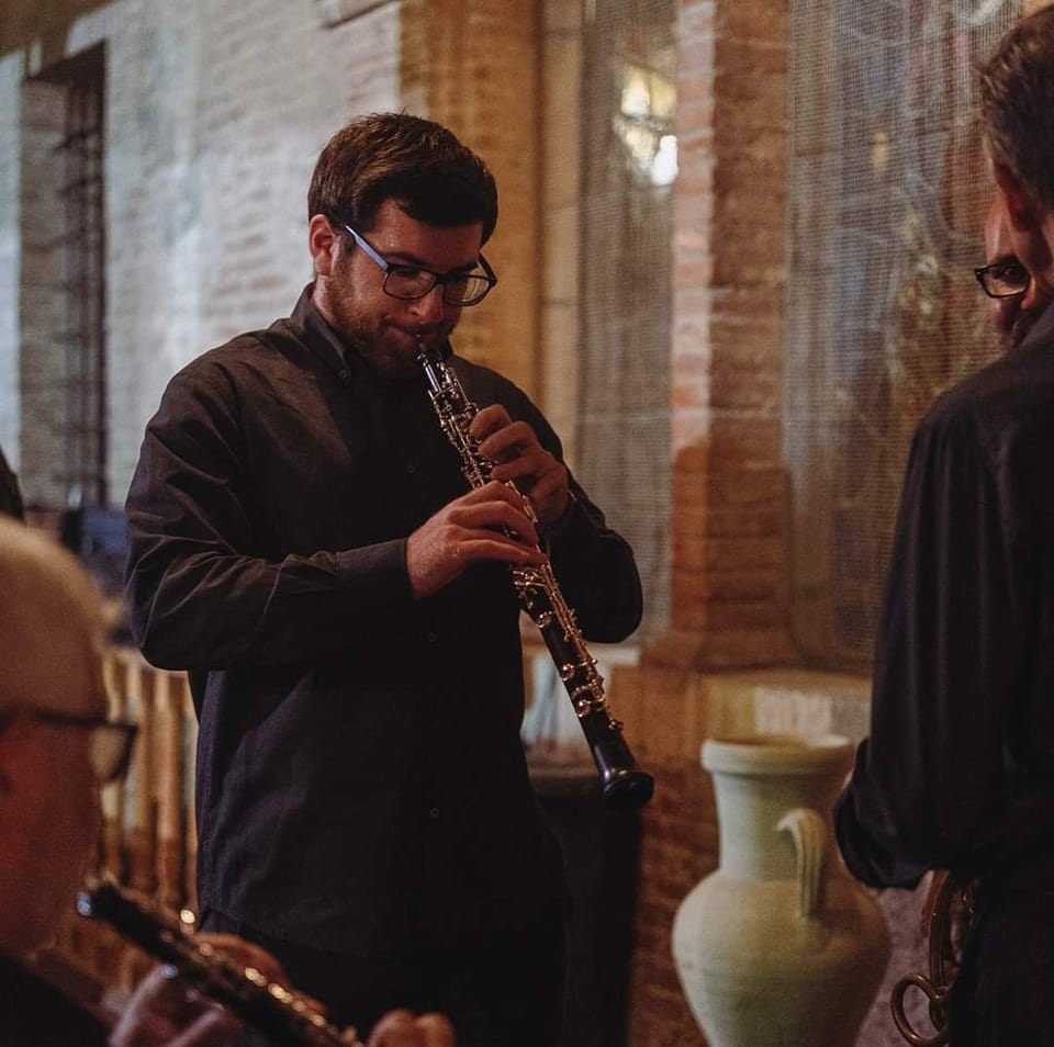 RinaldoFranci's tweet photo. La musica del Franci scalda l’inverno senese con i ‘Concerti del lunedì’ in programma nella Sala Rosa dell'Unisi, in Piazzetta Silvio Gigli, 1. Appuntamento 15 gennaio alle 18.30 con Niccolò Emanuele Rossi, all’oboe, e Matteo Guasconi, al pianoforte. https://t.co/0gOeksxaPc