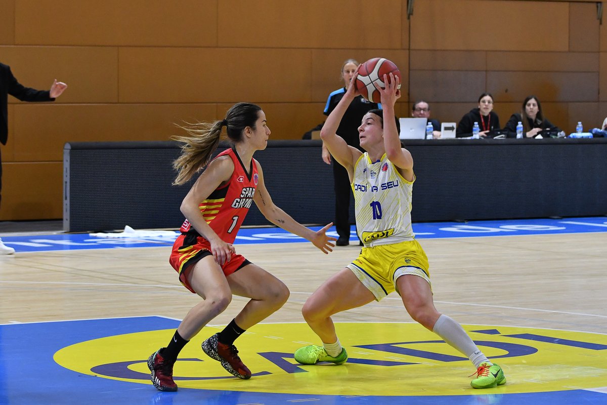 Galería de Fotos:#EuroCupWomen 
Cadí La Seu - Spar Girona
<a href="/sedisbasquet/">AE Sedis Bàsquet</a> <a href="/unigirona/">Spar Girona</a> <a href="/GASsedisbasquet/">GAS🏀Sedιѕ Bὰѕqυeт</a> 

Fotos 👉flic.kr/s/aHBqjB9Uuw