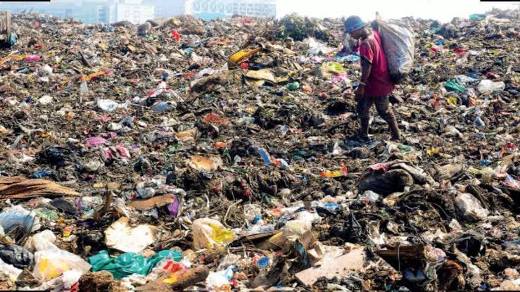 omjasvinMD's tweet photo. Chennai receives 199/446 rank in Swachh Survekshan award given by Union Ministry of Housing and Urban Affairs.

No city in Tamil Nadu is in top 100 rank. 

The city scored only 12% in processing the generated waste, and only 21% of the landfills have been bioremediated. 

City only got 50% marks in citizen perception survey and only 77% of its toilets were clean. 

In open-defecation status, it got 50% points as well.