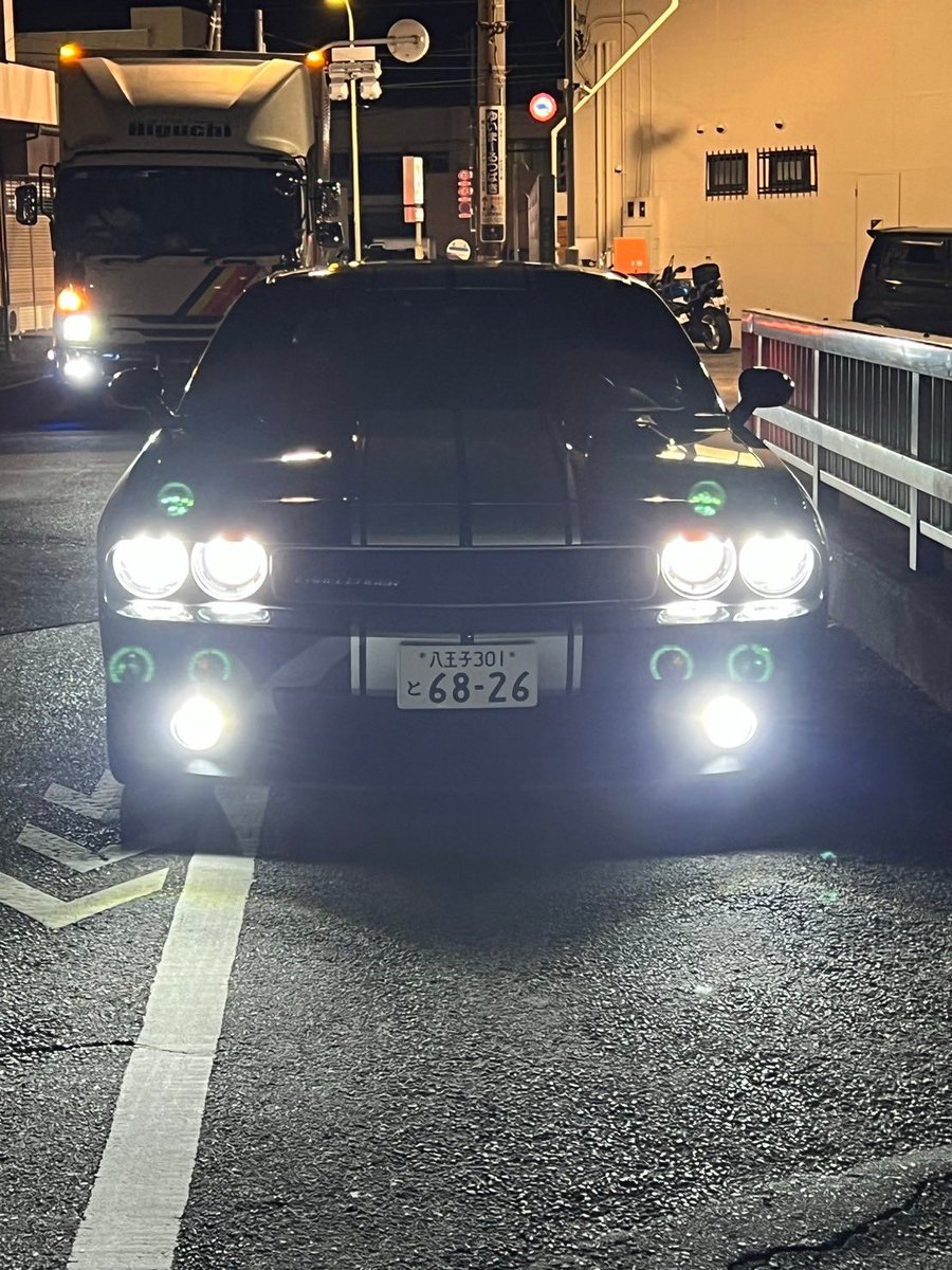 NEO71817716's tweet photo. #車売ります
#アメ車
#DODGE
#チャレンジャー
#v6 https://t.co/8HUDIKY9GX