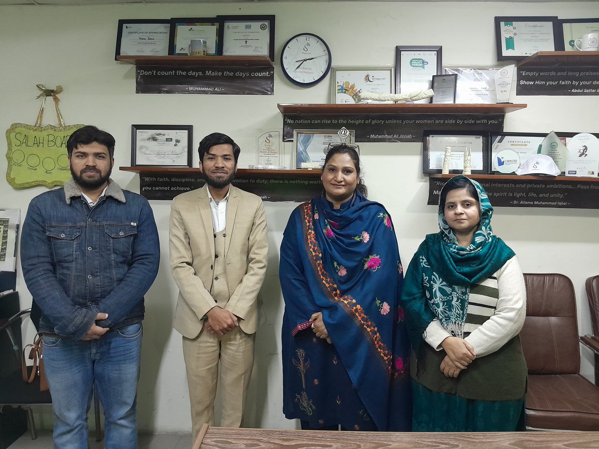 Shahruh_com's tweet photo. Thrilled to have Mariam Khan , Executive Director of Community Development Foundation (Pak), at Shahruh Office!
Exploring future collaborations to make a positive impact. 
#CollaborationInAction #CommunityDevelopment #ShahruhPartnerships #beshahruh #CreatePositiveImpact https://t.co/Mak13cD4Xd