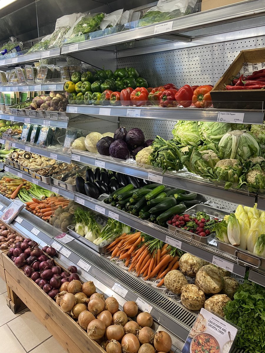maregraves's tweet photo. London organic supermarket Planet Organic###
Cereal  and  organic plants are all the best of our healthy,😊 https://t.co/EGwAGZBu68