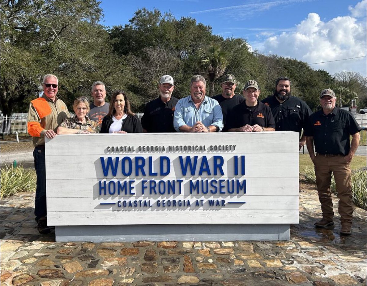 HAND_SPORTSMAN's tweet photo. Always enjoy our Hands of a Sportsman Board retreat planning for 2024… taking a few minutes out and learning a little coastal Georgia history. 

We’re absolutely excited about adding new board members and our growth in the future!

Inspire.Motivate.Overcome https://t.co/Hsevf2LGQj