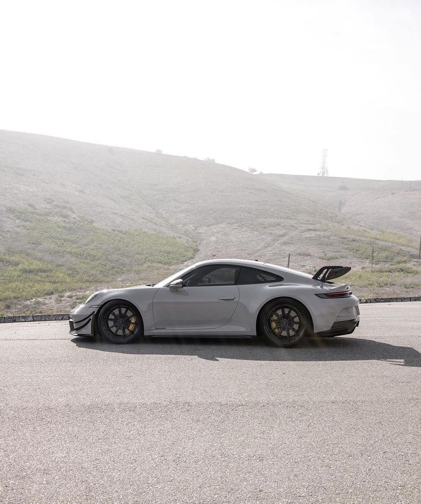 Jordan92338366's tweet photo. 992 GT3 🔥 https://t.co/WQ16jMP5uP